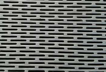 沖孔網(wǎng)網孔堵(du)塞時要(yào)怎麽處(chu)理