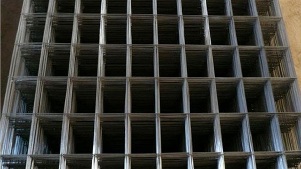 鍍鋅沖(chòng)孔網