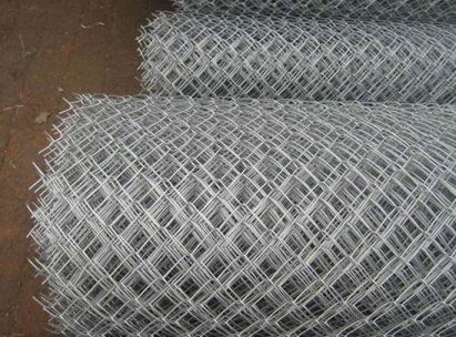 導緻(zhi)沖孔網(wang)闆材打(dǎ)卷變形(xíng)的原因(yin)有哪些(xiē)