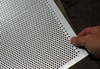 淺析不鏽鋼沖(chòng)孔網的粘接方(fang)式