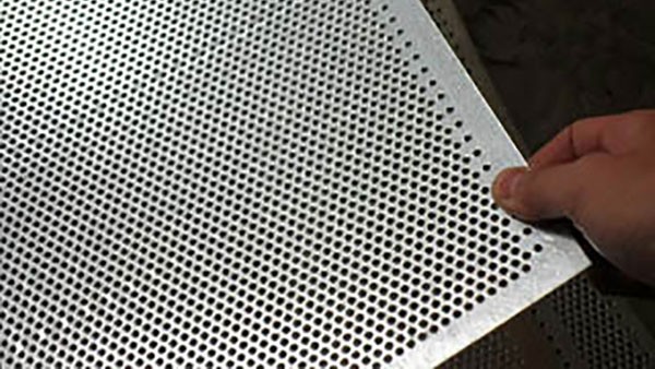 不鏽鋼沖(chong)孔網
